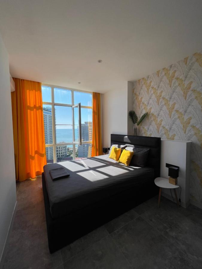 Green House Batumi Apartment Luaran gambar